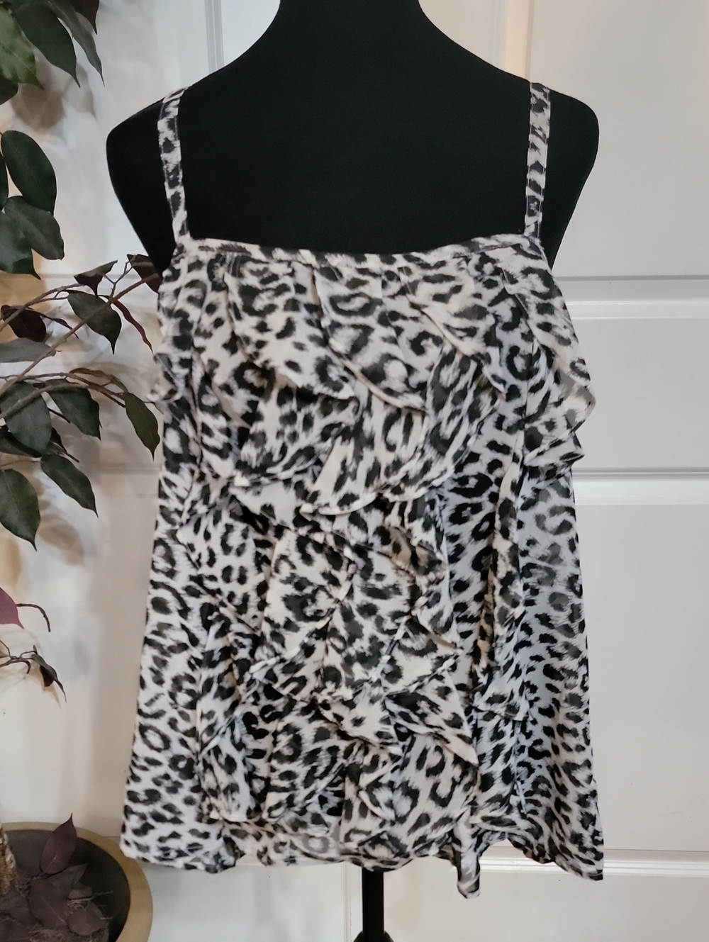 No Boundaries Black & White Leopard Ruffle Cami